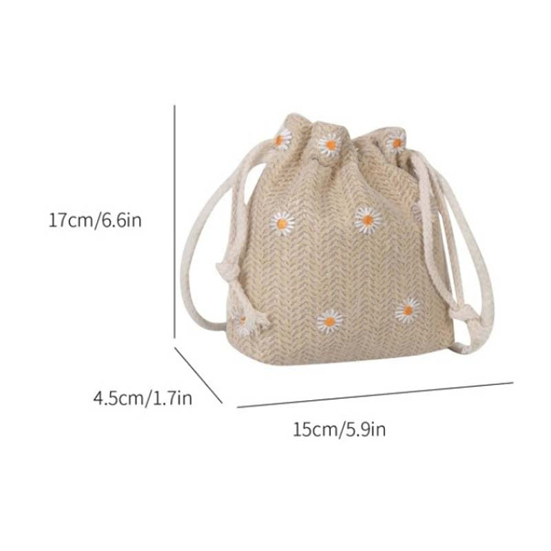 Casual Daisy Straw Bag