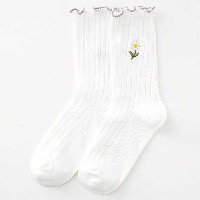 Floral Embroidered Casual Socks