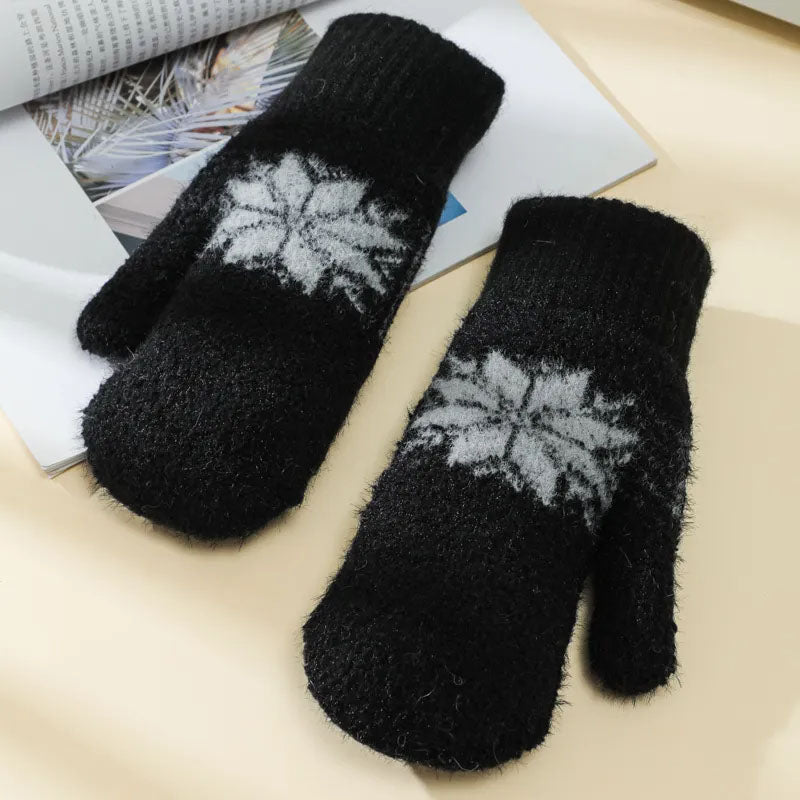 Warm Snowflake Gloves