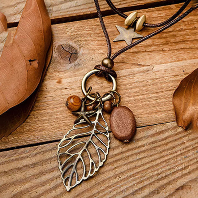 Vintage Leaf Pendant Necklace